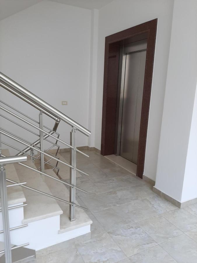 Milka Apartment Golem  Exterior photo